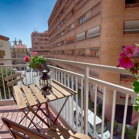 Apartamentos Rivera Аликанте Екстериор снимка