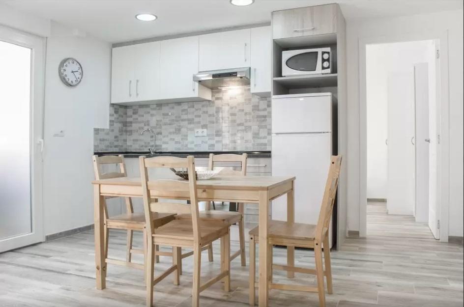 Apartamentos Rivera Аликанте Екстериор снимка