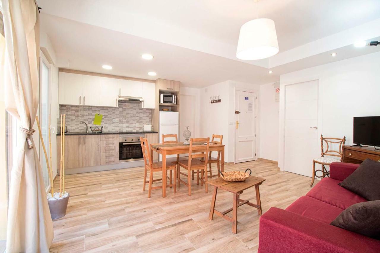 Apartamentos Rivera Аликанте Екстериор снимка